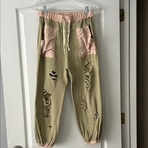POL Woman’s Joggers - Olive and Blush